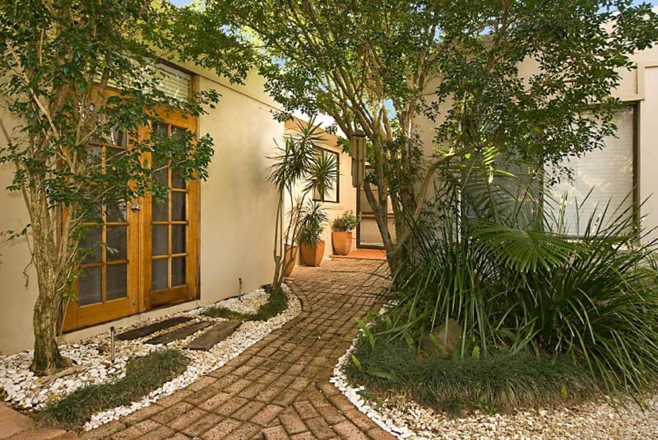 Byron Bay Accom Unit 4 26 Paterson Street, Byron Bay - Absolute Serenity Экстерьер фото